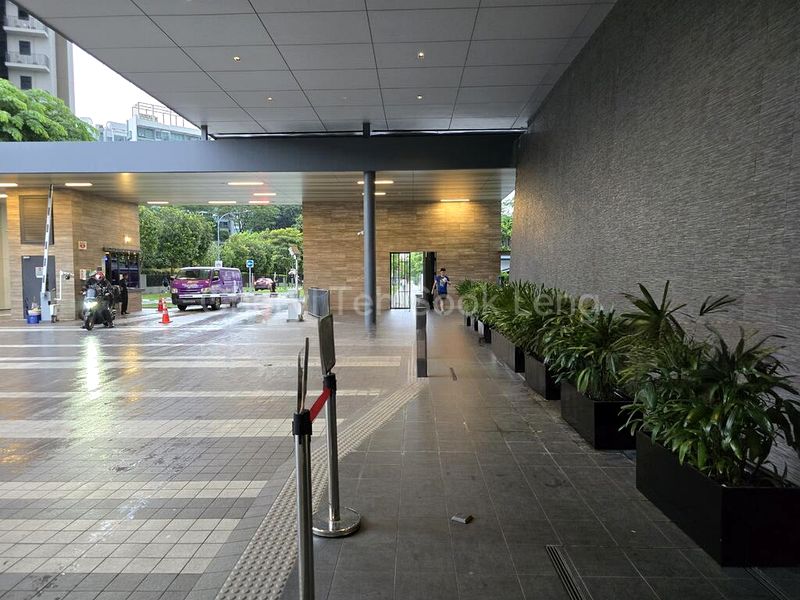 6 Bed Condo for Rent in  The Infiniti - Image 7